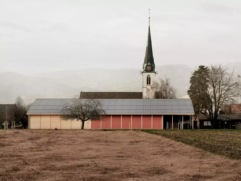 Südansicht mit Kirchturm