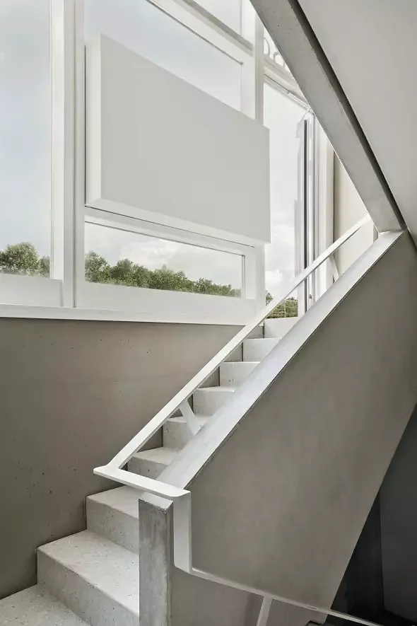 Seitlicher Treppenaufgang