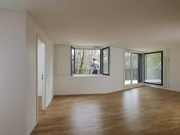 3.5 Zi-Wohnung, Attika, gegen Terrasse geöffnet