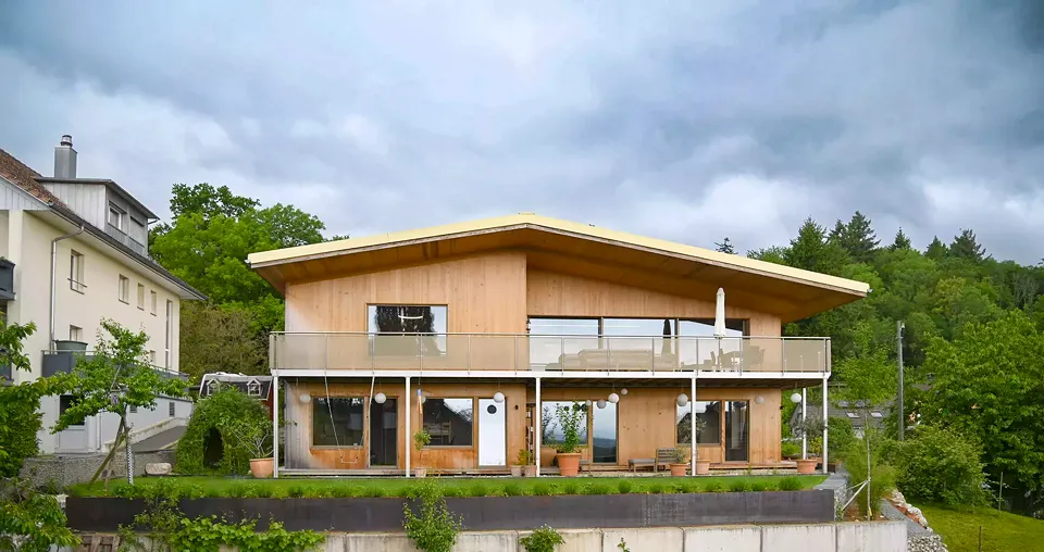 Einfamilienhaus aus Vollholz