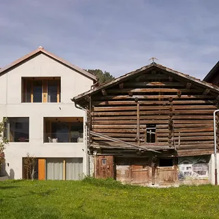 Nouveau bâtiment de remplacement «Casa Starviz»