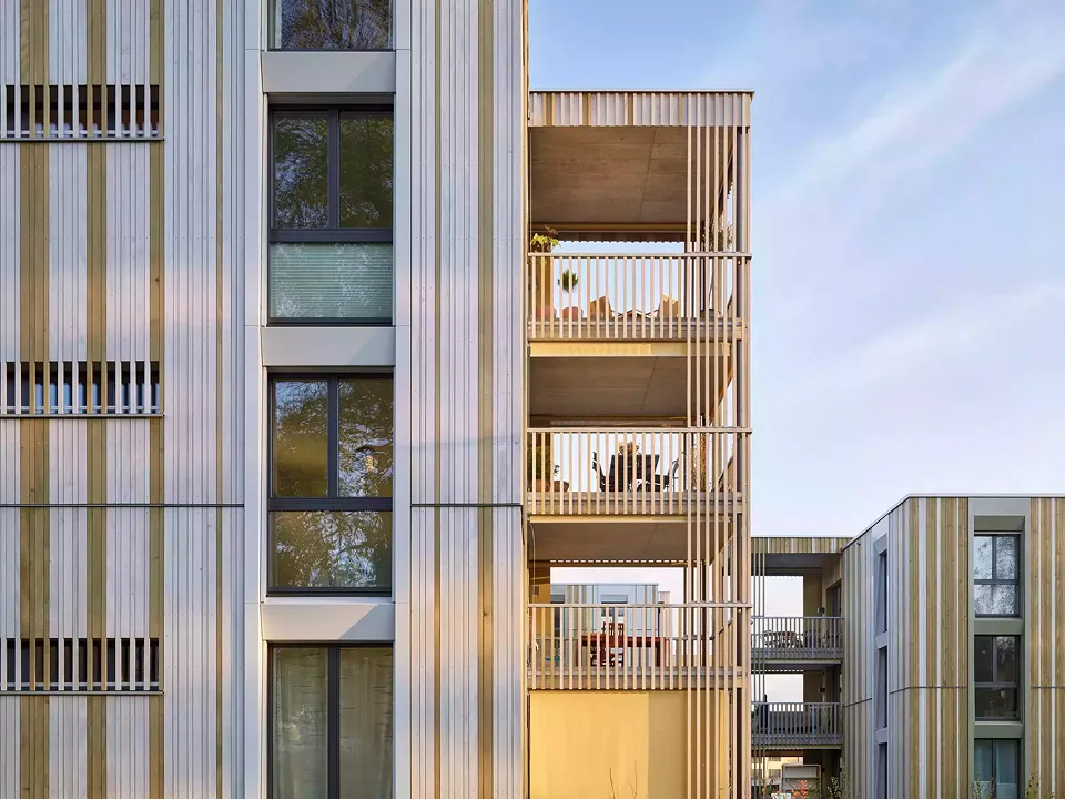 Holzfassade