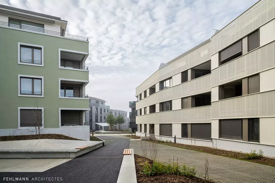 Façade (Location)