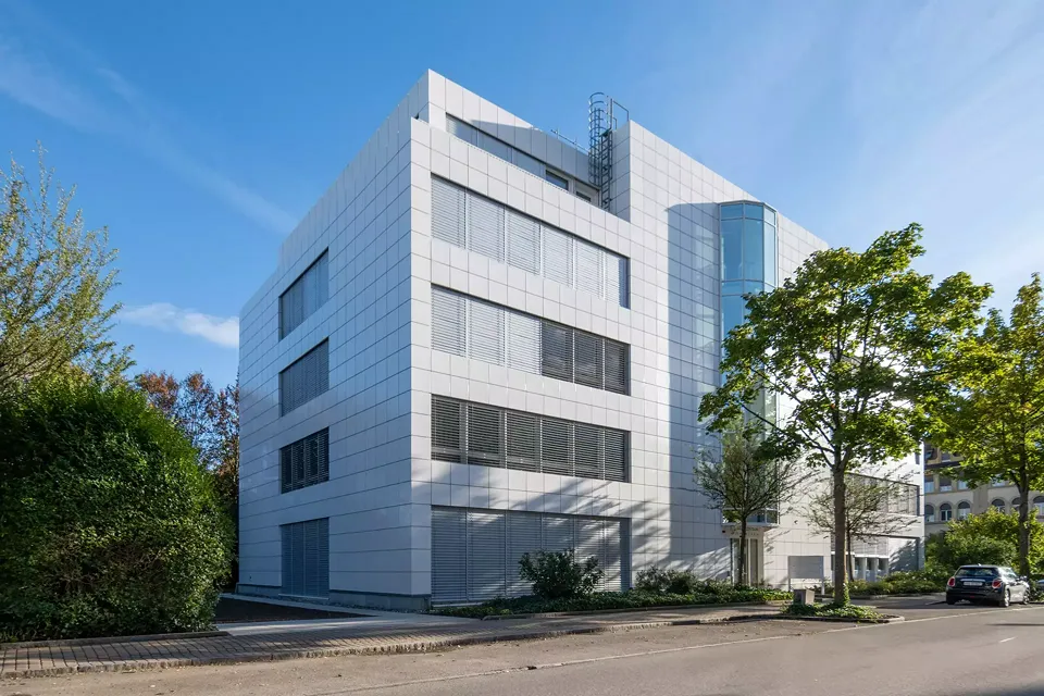 Ärztezentrum Grenchen, Fassad