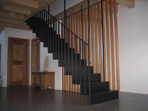 Roheisentreppe gewachst