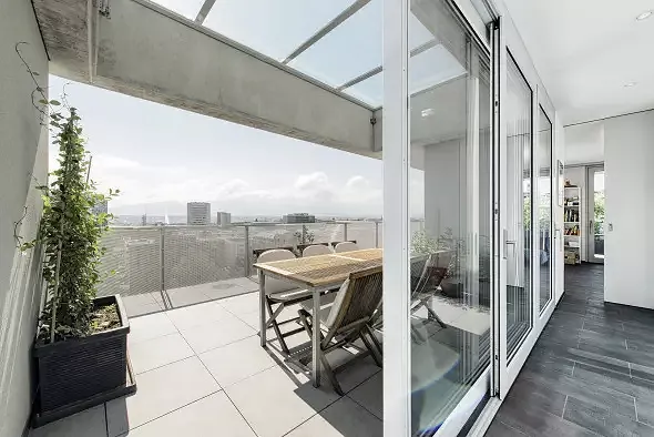 Terasse Attika mit Sicht auf Jet d'Eau - Duplex III