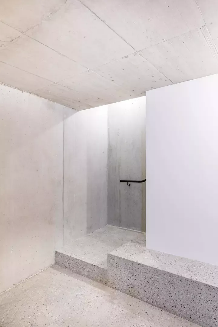 Hall entrée - sous-sol