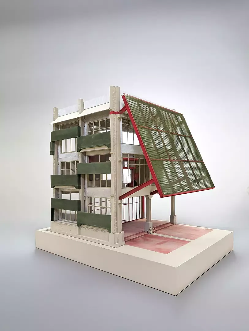 Modèle de façade 1:20 (Franz-Felix Juen & Mustafa Karaaslan, MSc Semester)