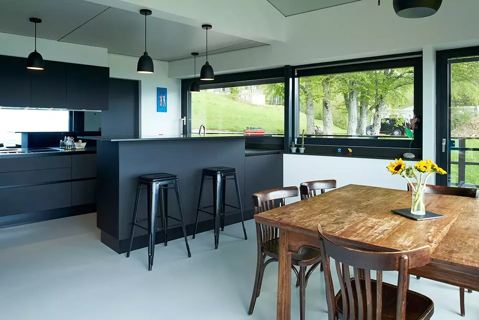 Cuisine de la maison contemporaine Minergie-P