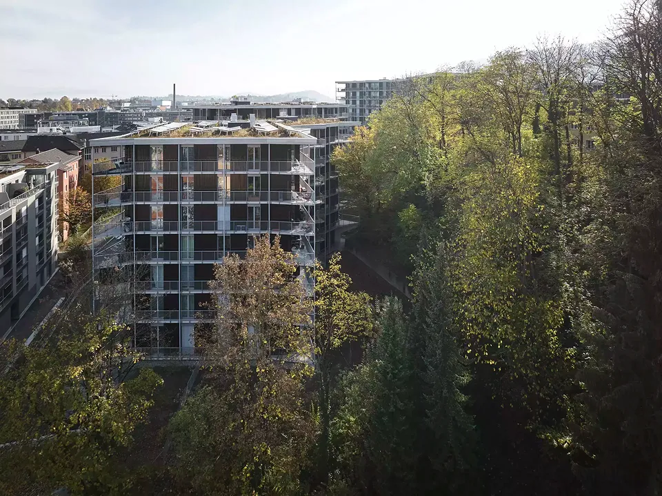 Aussenansicht mit Umgebung