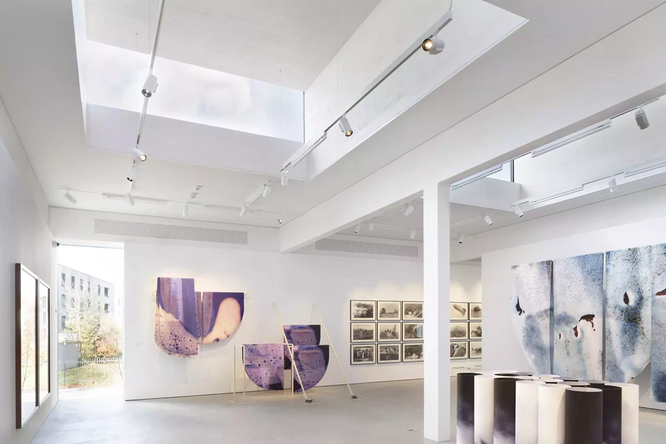 Neuer Ausstellungsraum mit Ausblick