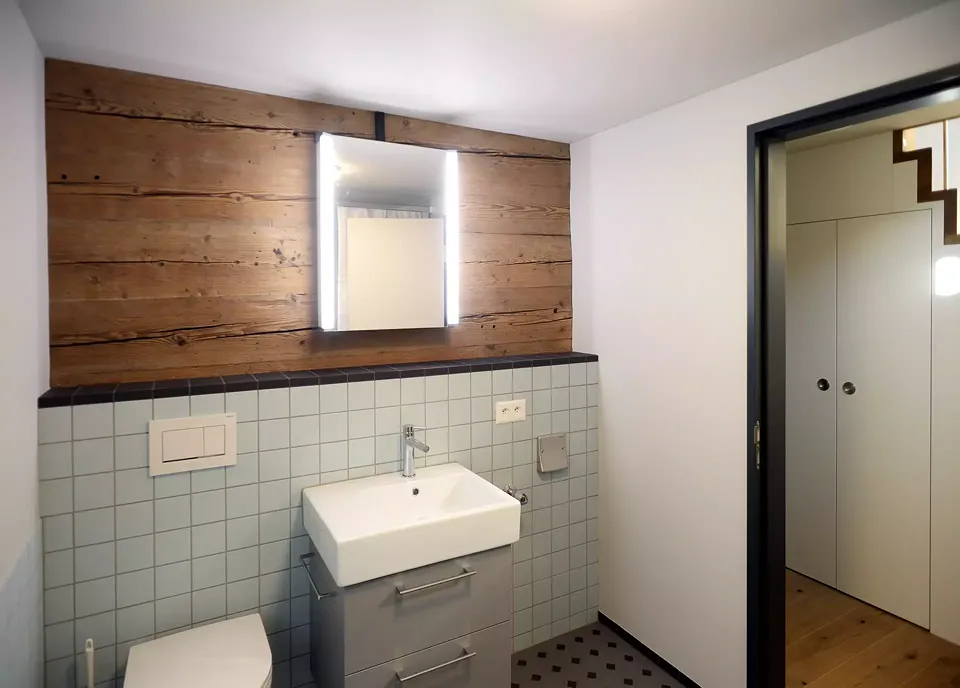 Badezimmer/WC EG