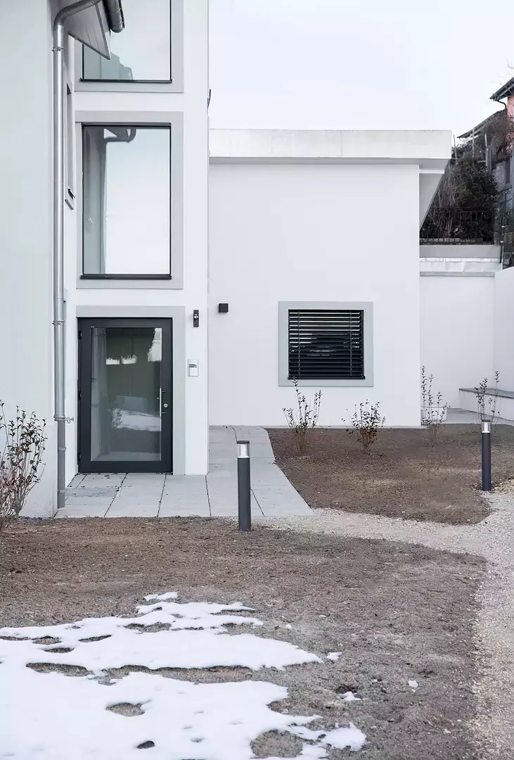 Extérieur villa A: entrée