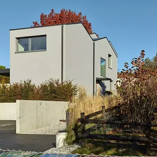 Zweifamilienhaus «L»