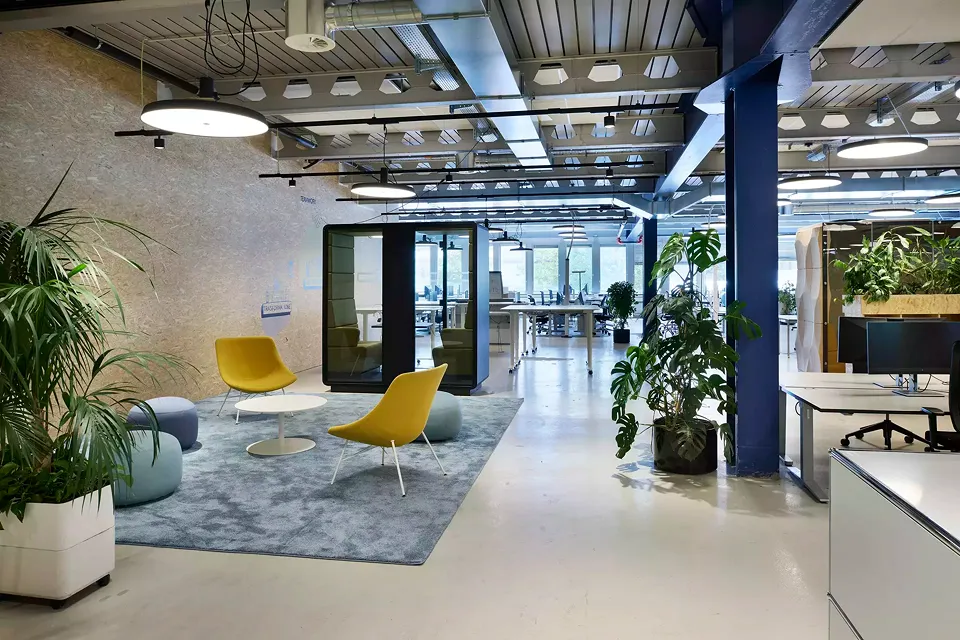 Office 1. Obergeschoss