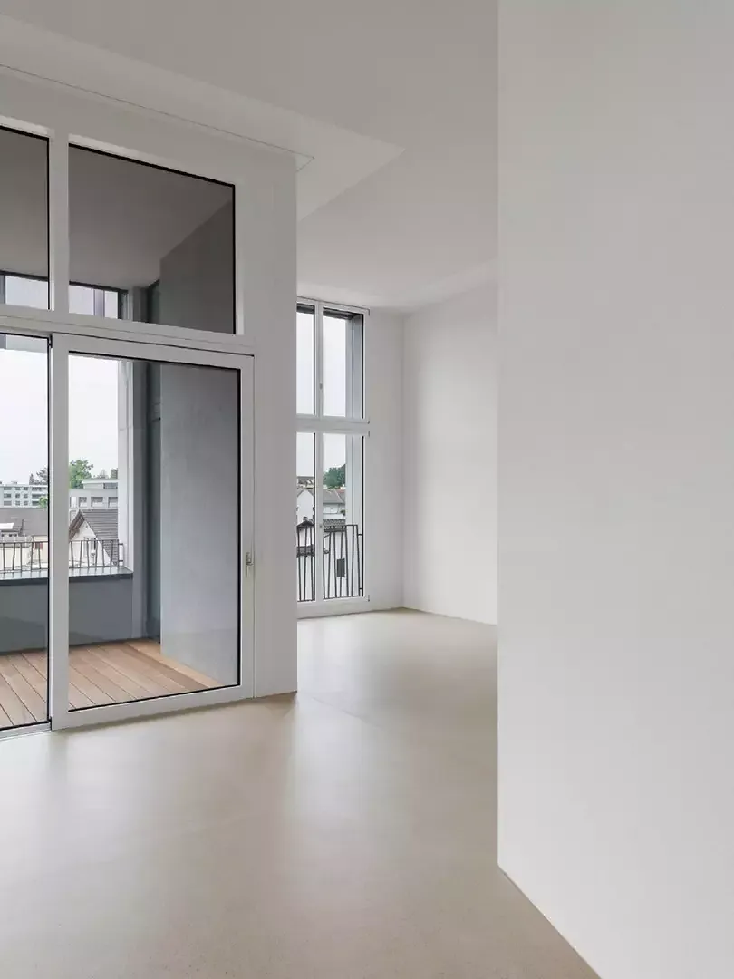 Im Punkthaus befinden sich neun individuell ausgebaute Eigentumswohnungen.