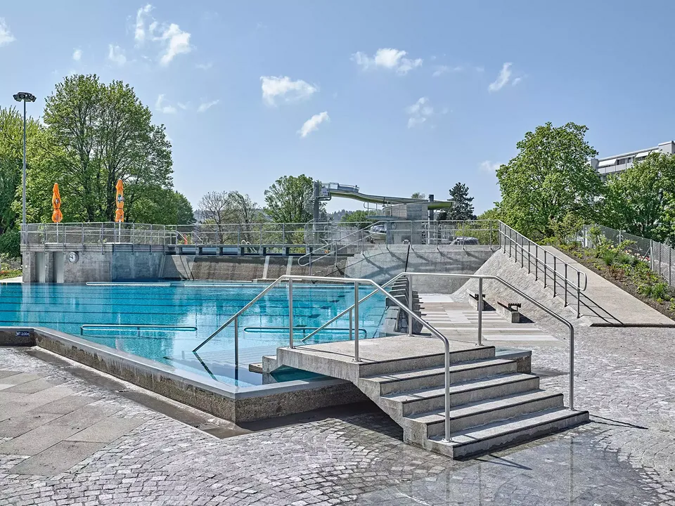 Schwimmbeckenlandschaft