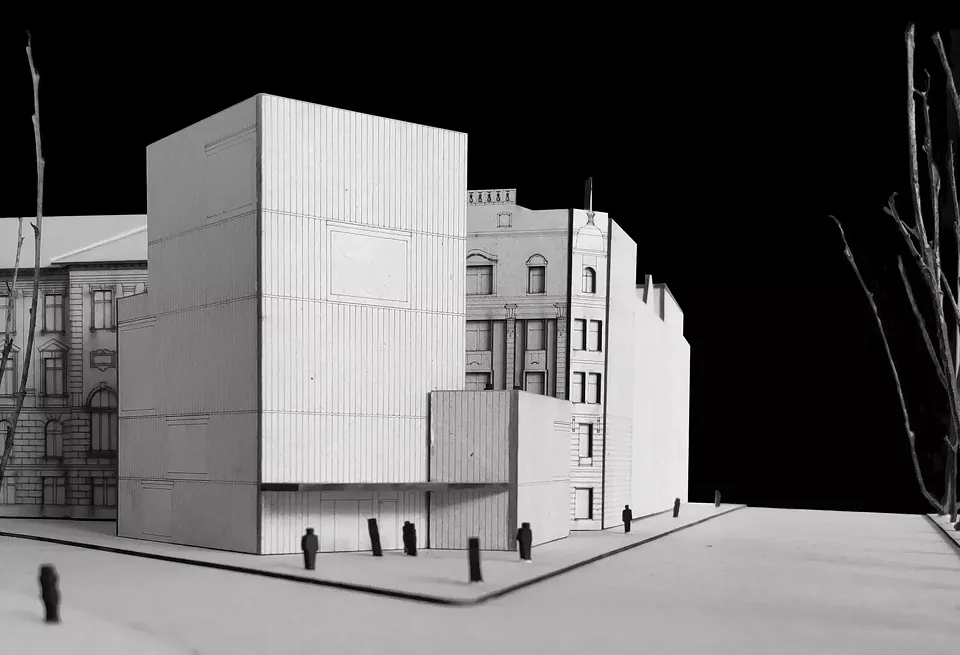 Insertion dans le site urbain, maquette 1.200