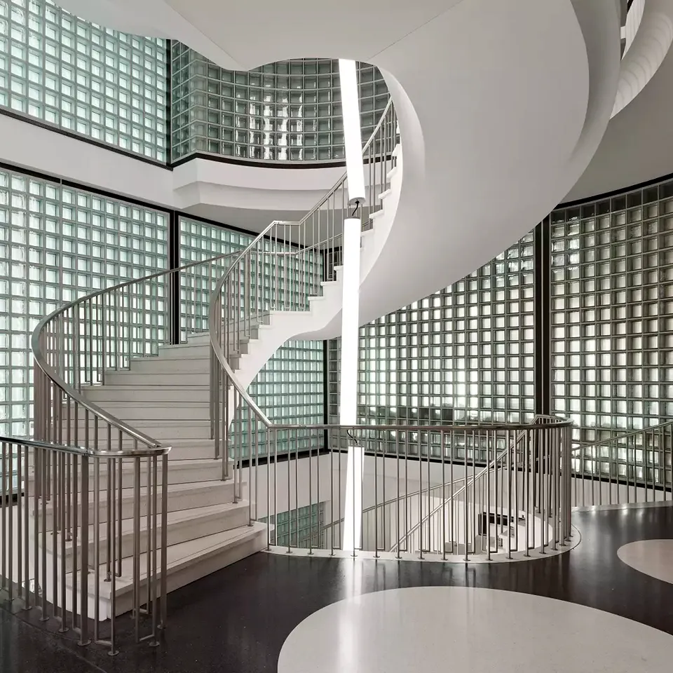 Treppenhaus H1