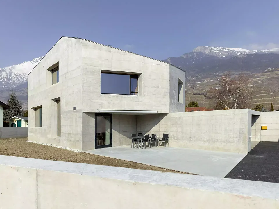 Façade est 2