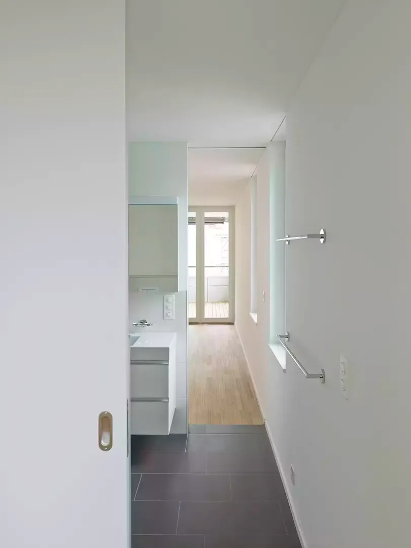 Innen 4