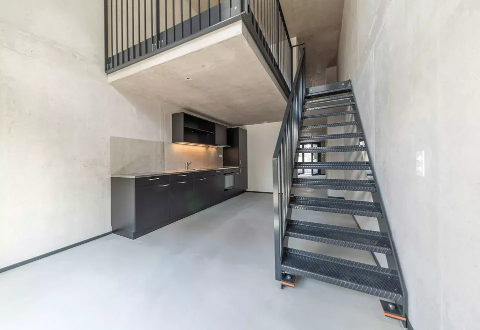 Atelier mit Treppe