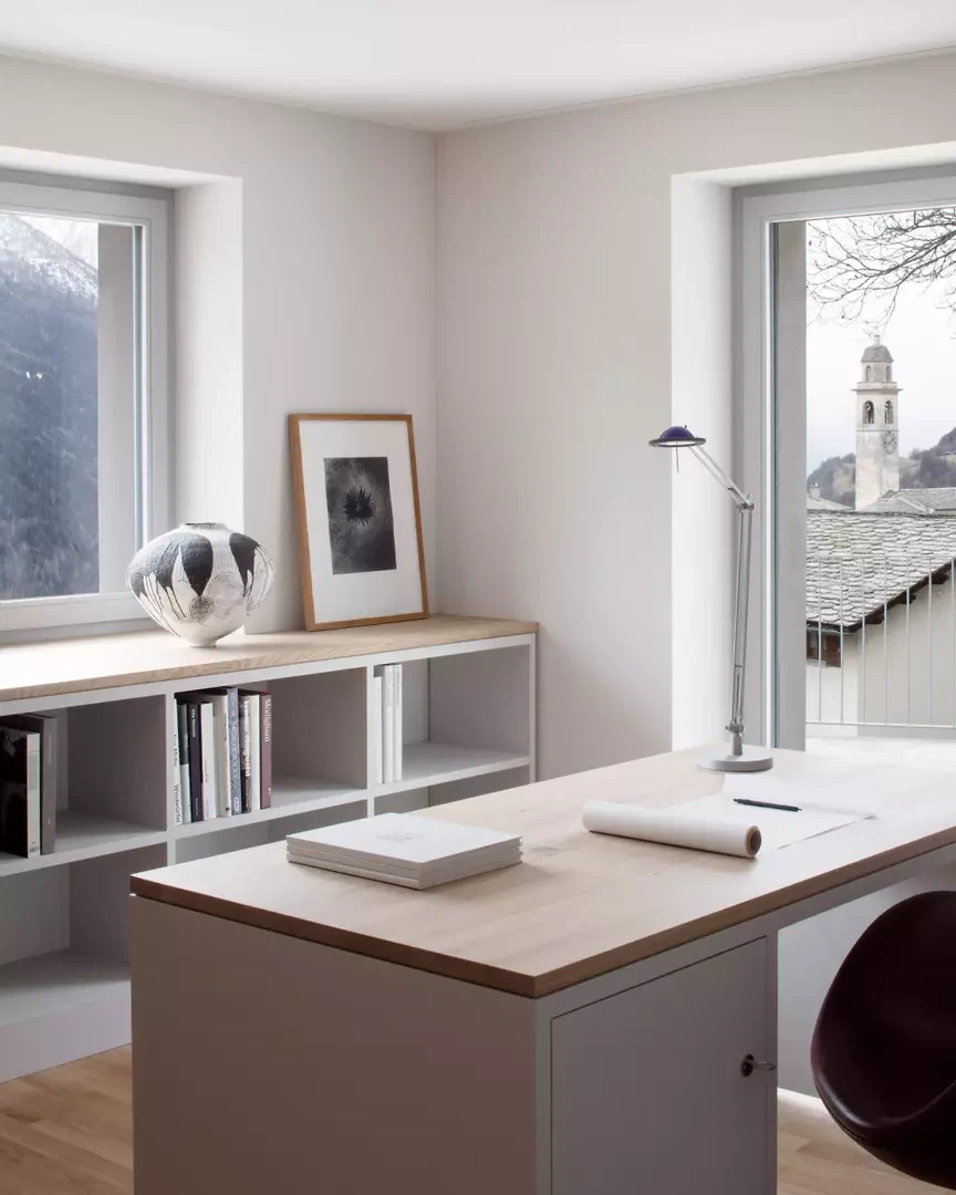 Studio 1 mit Kirchturm