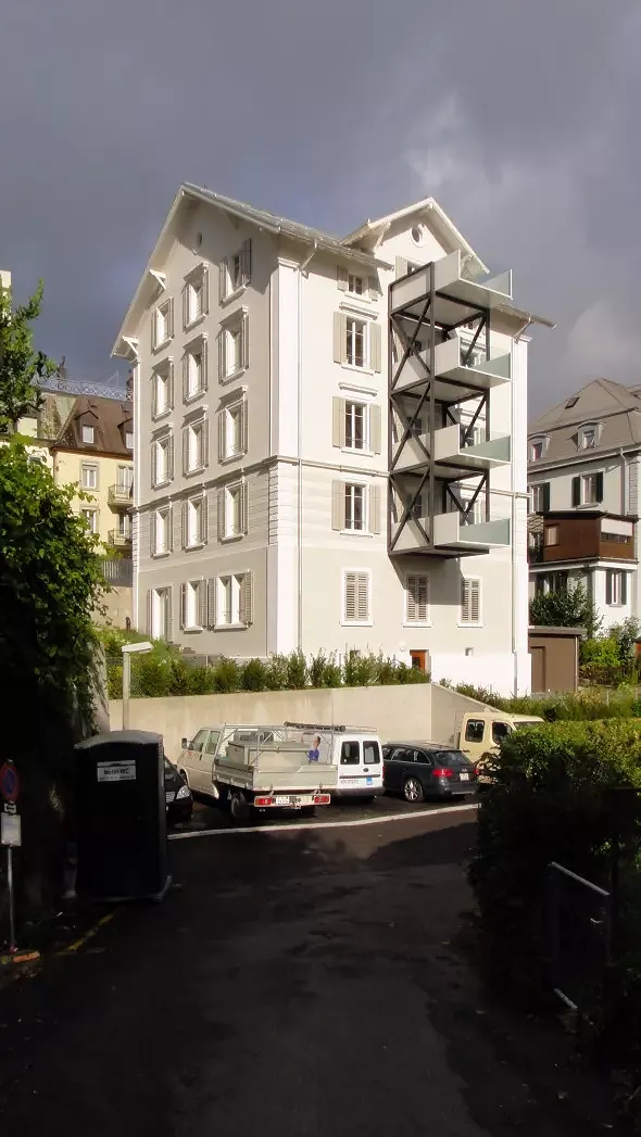 Südostansicht mit neuer Balkonanlage (Seesicht)