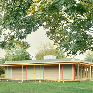 Pavillon temporaire de quatre salles de classe