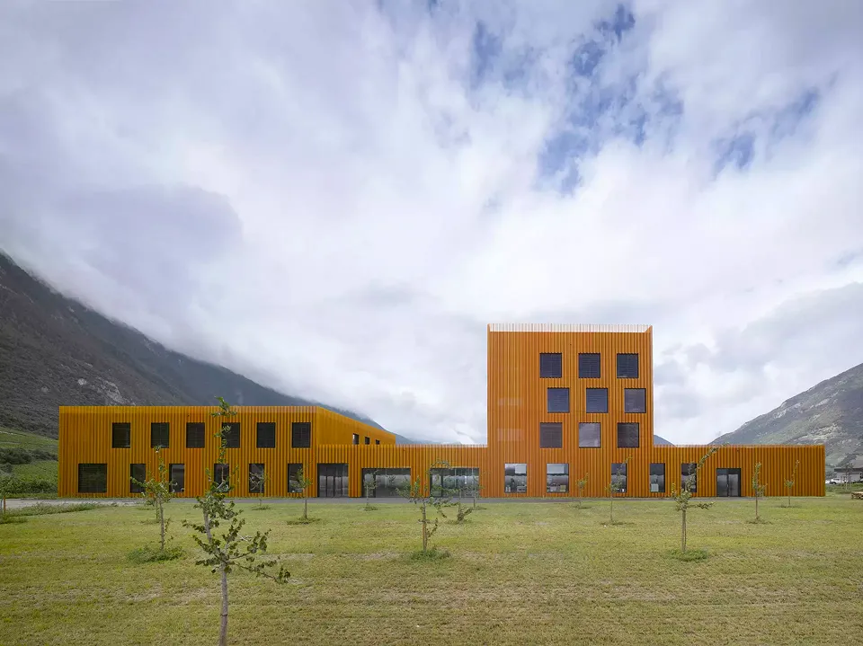 façade est