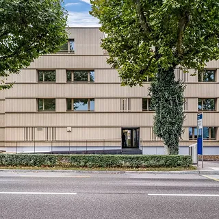 Changement d'affectation et surélévation Albisstrasse