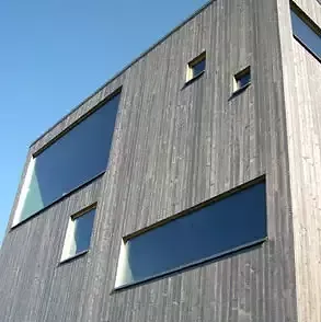 Holzhaus in Caviano