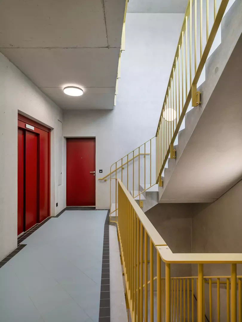 Cage d'escalier, dernier étage