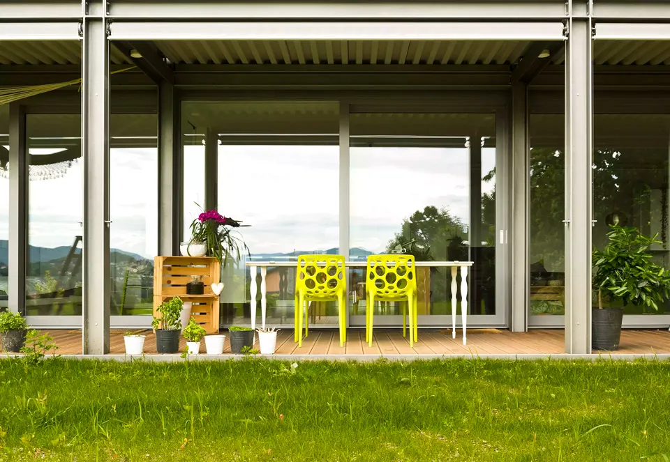 Portico UG