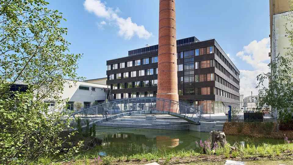 Bluefactory – vue extérieure – éléments historiques