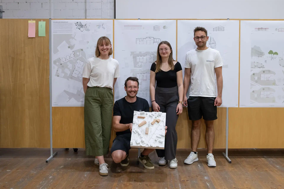 Projektgruppe 1 mit Wettbewerbsbeitrag