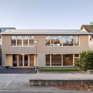 Bâtiment polyvalent de l'école primaire
