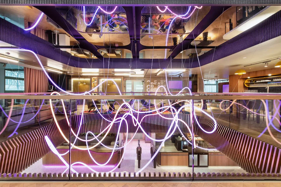 Accenture Campus Zurich, Sihlstrasse - Lichtinstallation