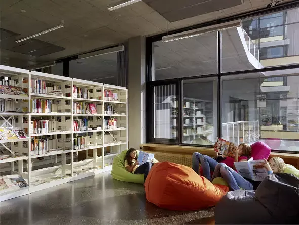 Bibliothek