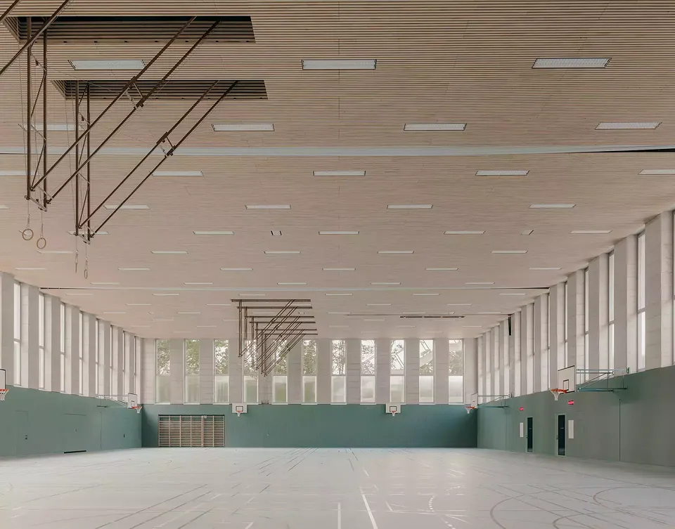 Sporthalle