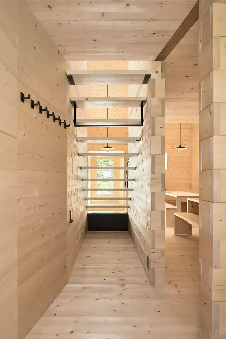Durchblick Garderobe