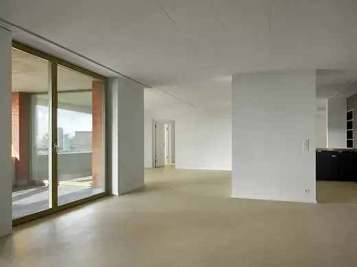 Kraftwerk 2, Cluster Wohnung
