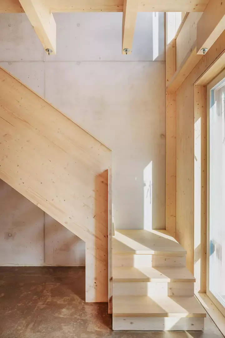 Treppe der Maisonettewohnung