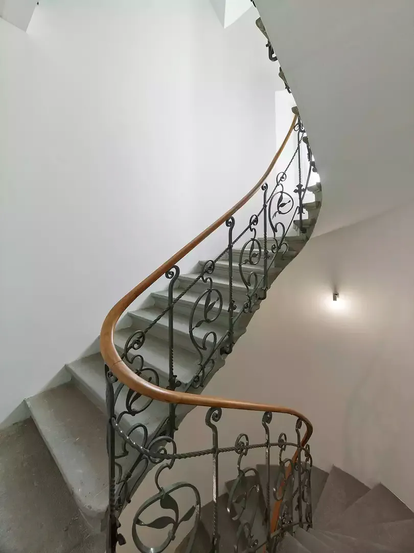 Escalier appartement attique