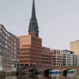 Büro- und Wohngebäude Willy-Brandt-Strasse Hamburg
