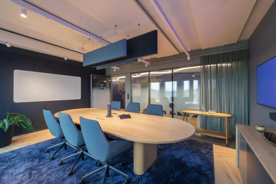 MS Reinsurance Büro – Meeting Room