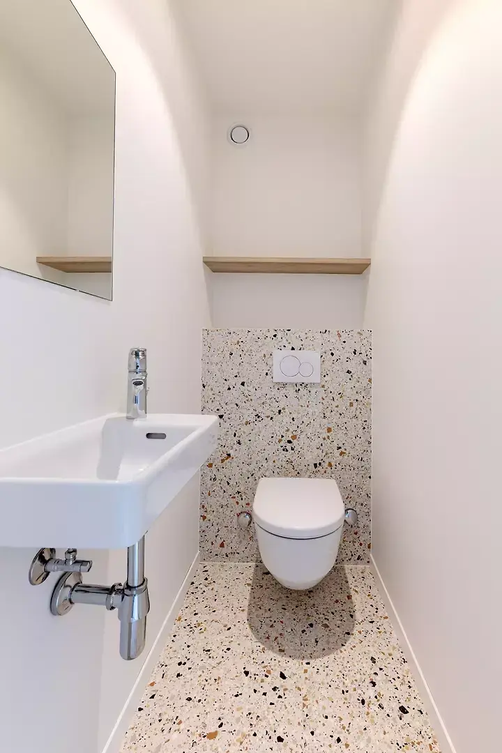 Toilettes visiteurs