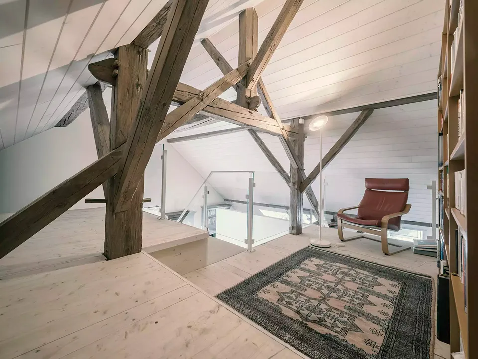 mezzanine