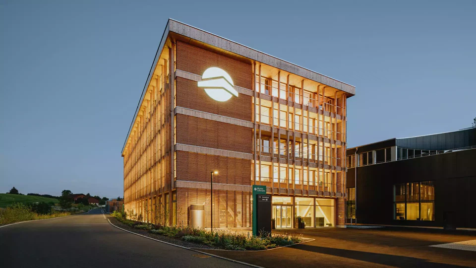 Eingangsseite beleuchtet