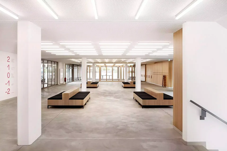 Entrée et salle de repos